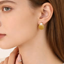 Gold Shell Earrings with Pearl