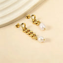 Asymmetrical Chain with Pearl Earrings